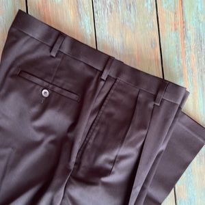 Haggar Premium Classic Fit N Iron Pleated Pant